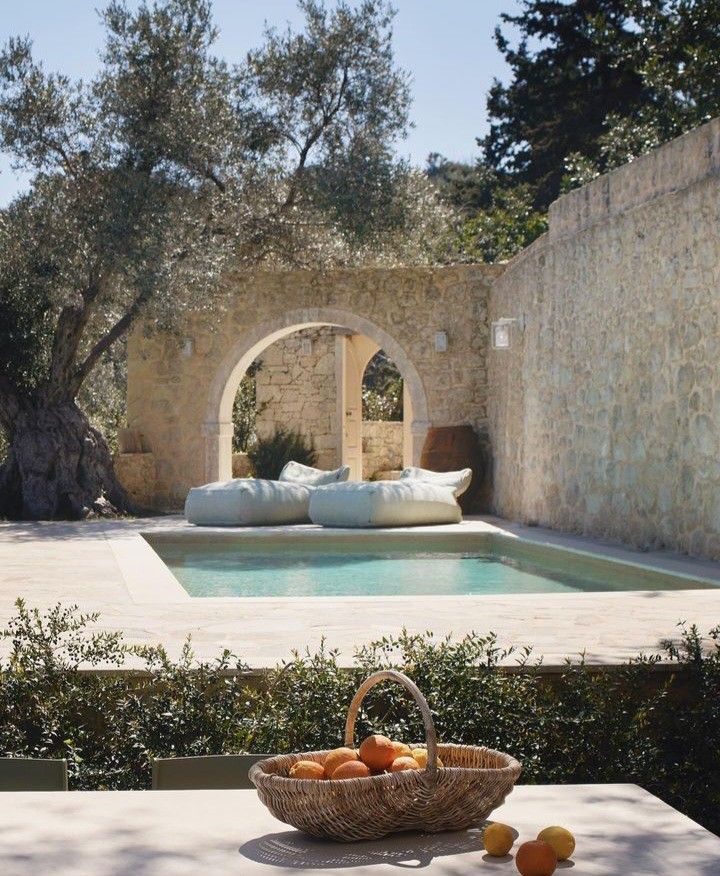 Andalusia: A Life on Horseback Under the Sun
