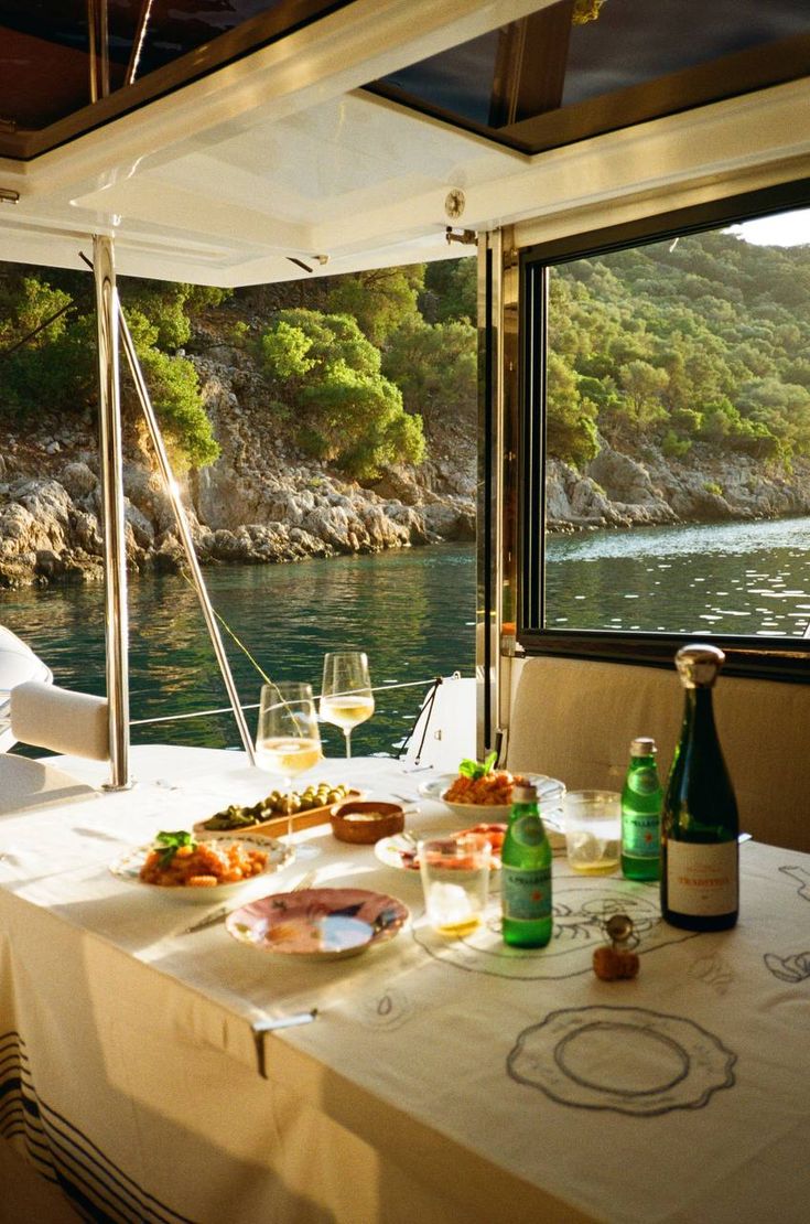 Private Saint-Tropez Yacht Escape