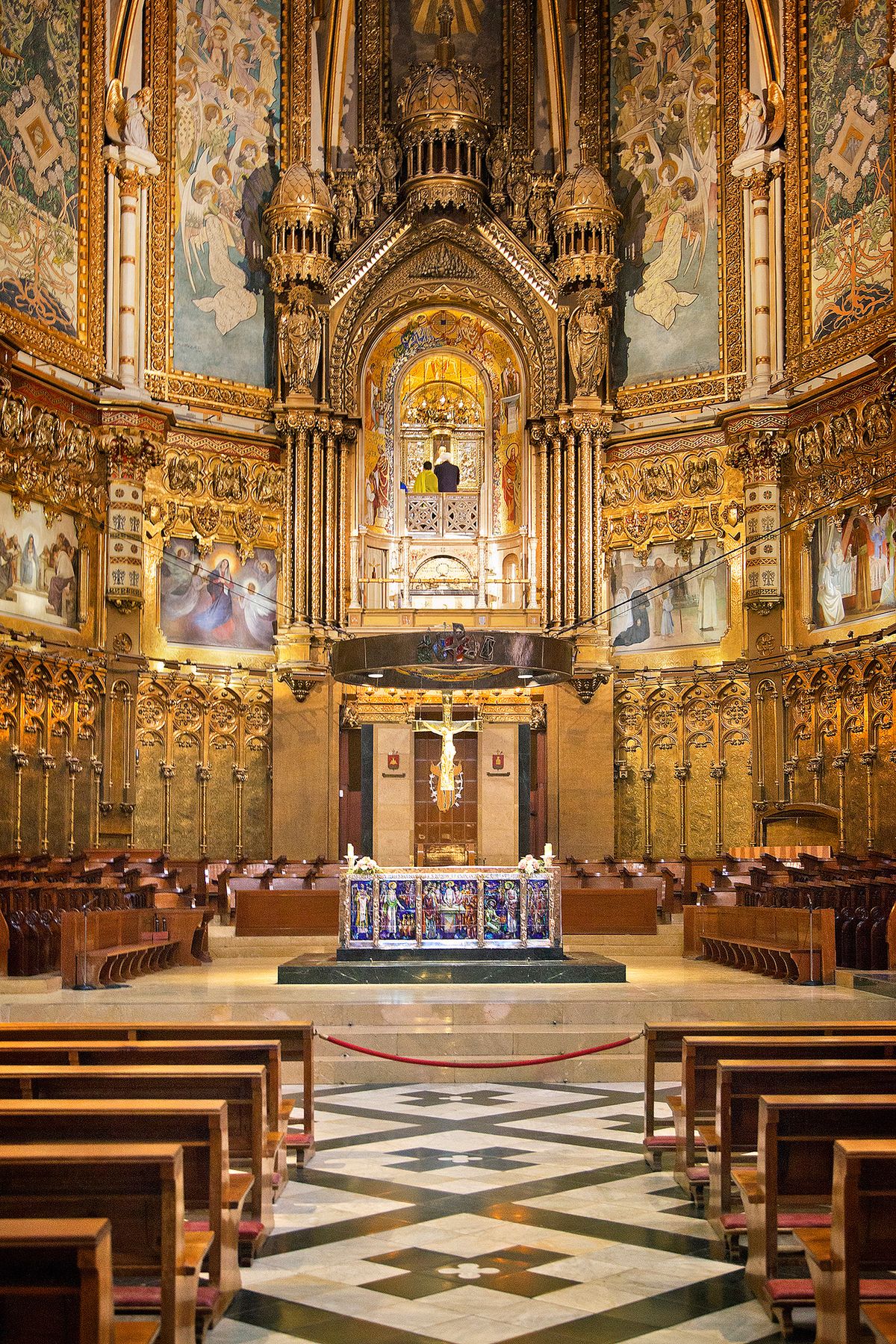 Private Overnight Montserrat Tour with Monastery Stay & Dinner