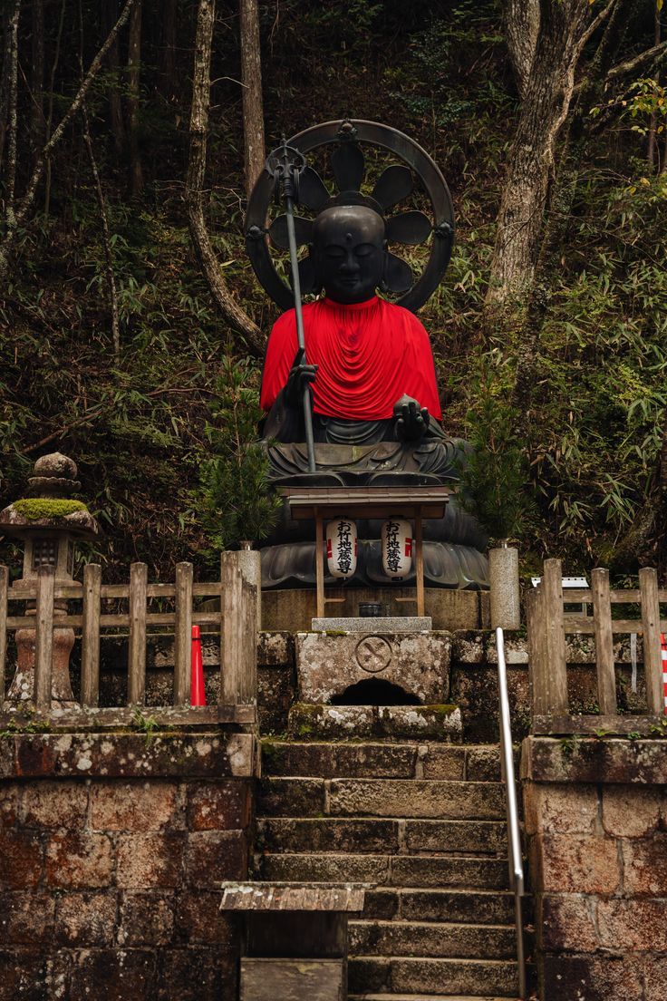 Mount Koya – A Sacred Mountain Temple Retreat for Spiritual Healing & Buddhist Philosophy