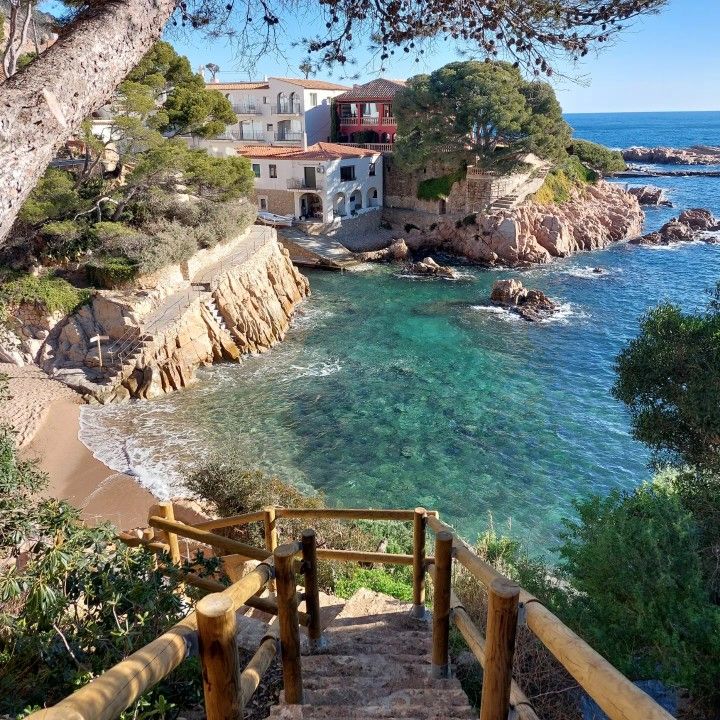 Costa Brava - A Coastal Horseback Journey from the Pyrenees to the Sea