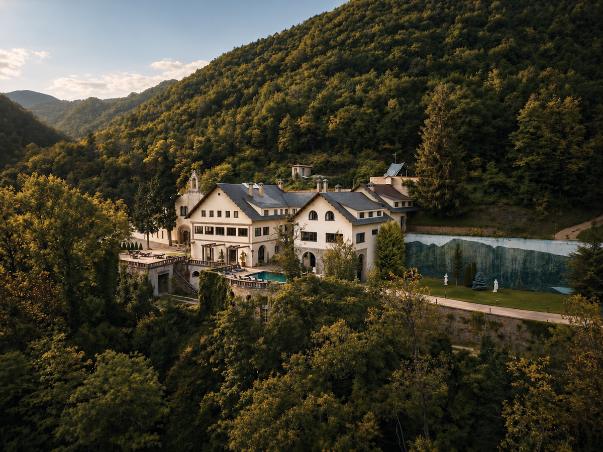 Barcelona: Historic Countryside Retreat – Breakfast, Woodland Walks & Poolside Moments