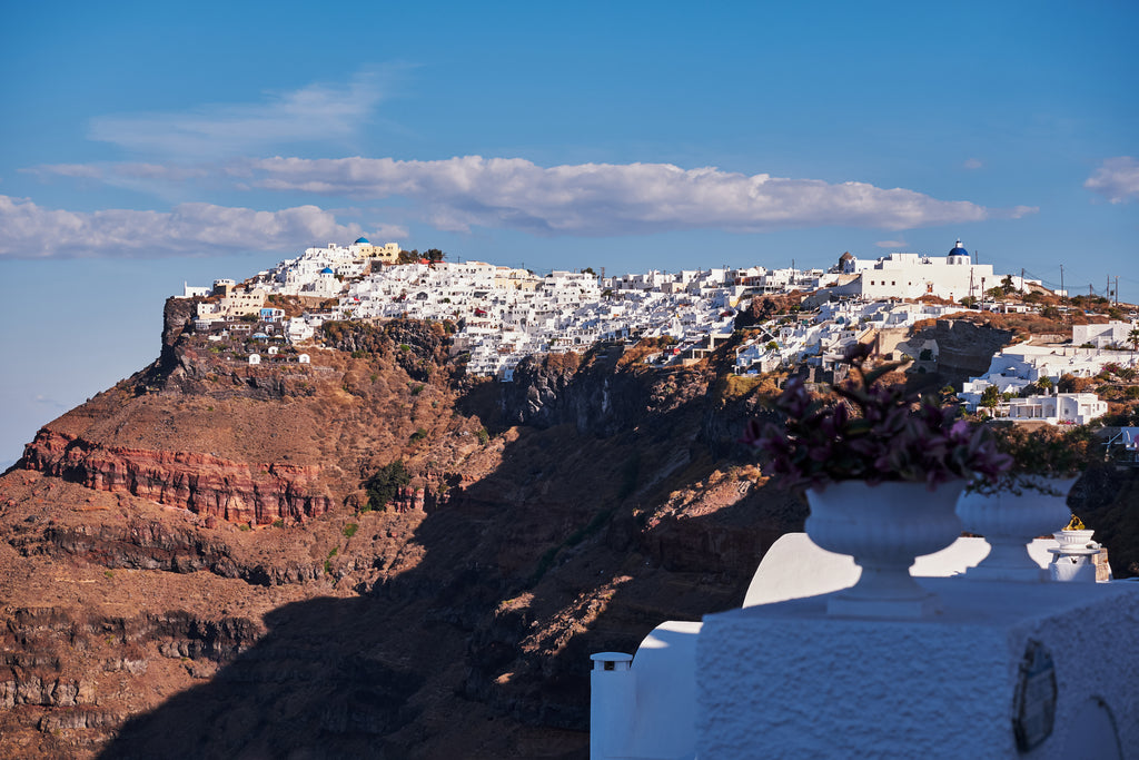 A slow horse riding experience in Santorini