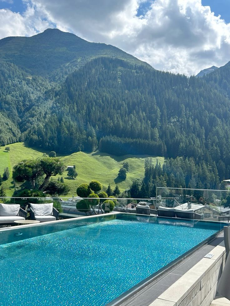 Luxury Dolomites Romantic Farm Stay with Spa & Gourmet Breakfast
