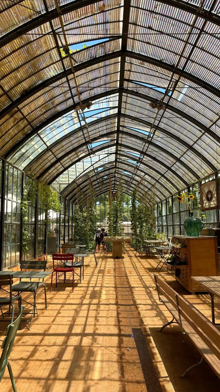 Cape Winelands – A Historic Cape Dutch Farm with Sprawling Botanical Gardens