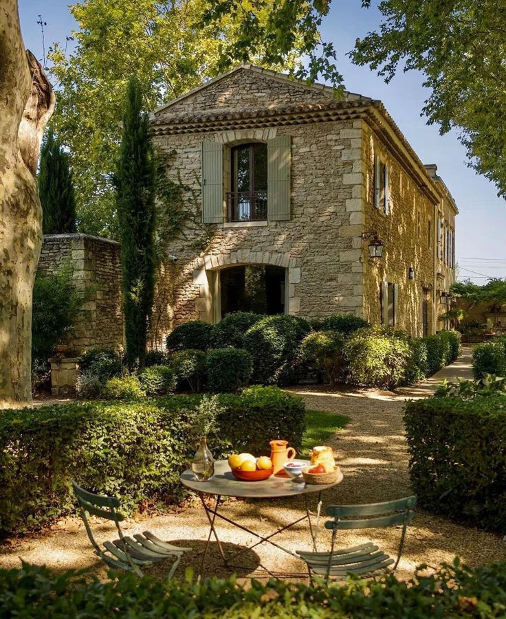 Bordeaux – A Restored Historic Vineyard Estate with Classic Limestone Cellars