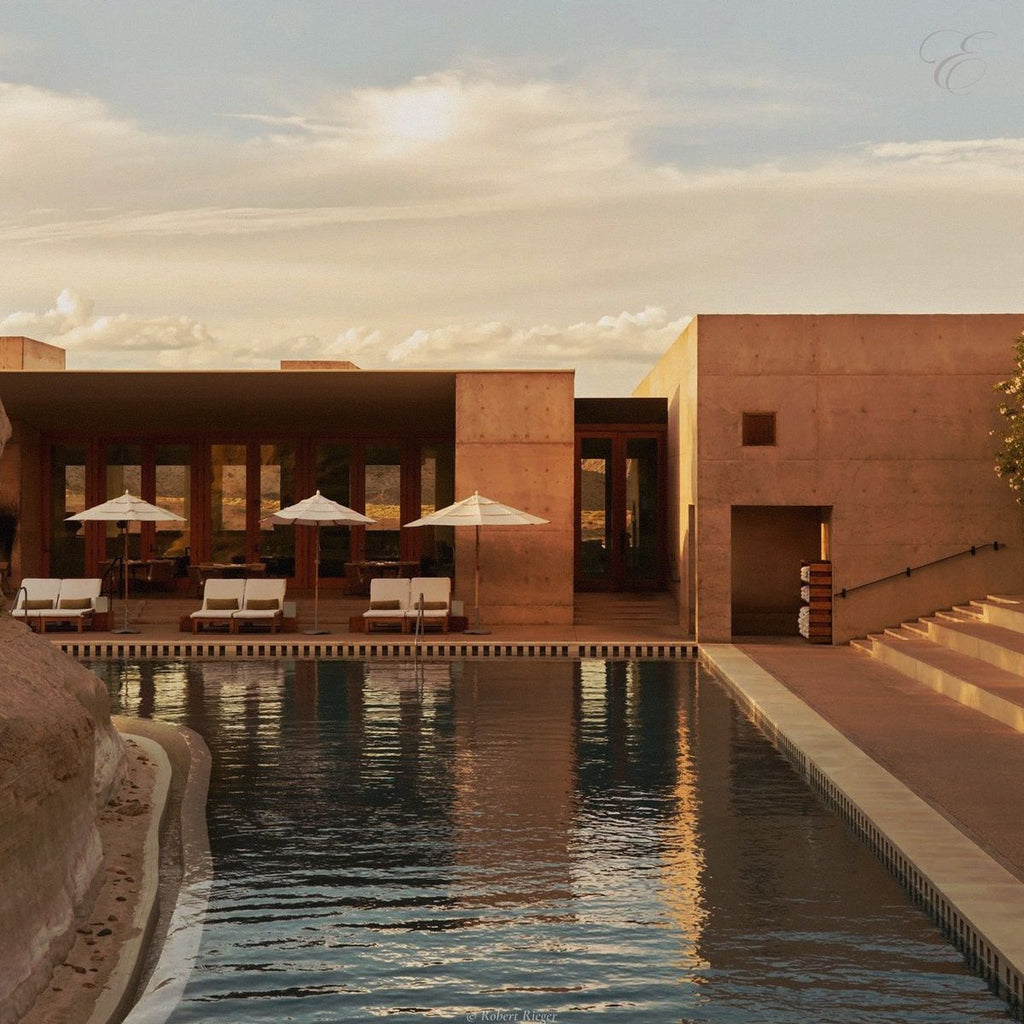 Utah – A Brutalist Desert Fortress with Raw Canyon Views & Monolithic Luxury