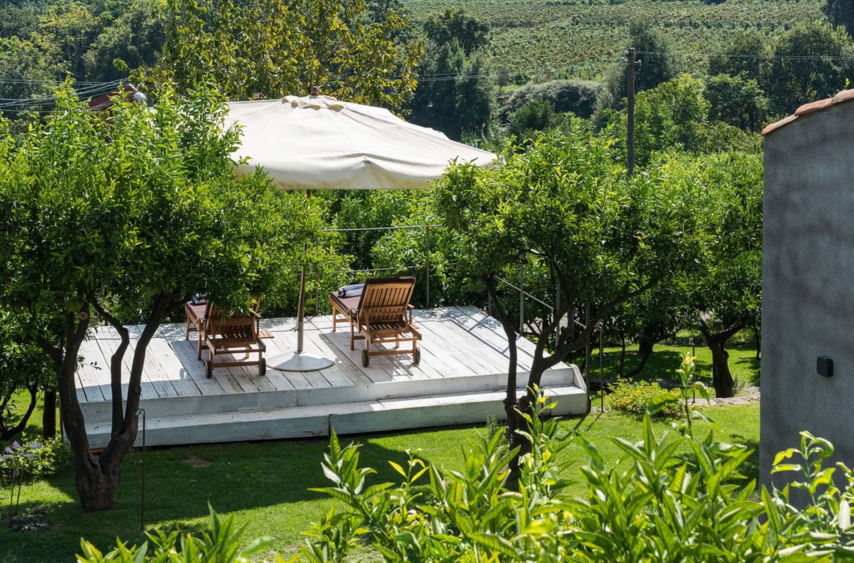 Sicily – A Noble Volcanic Estate with Biodynamic Wines & Etna Terroir