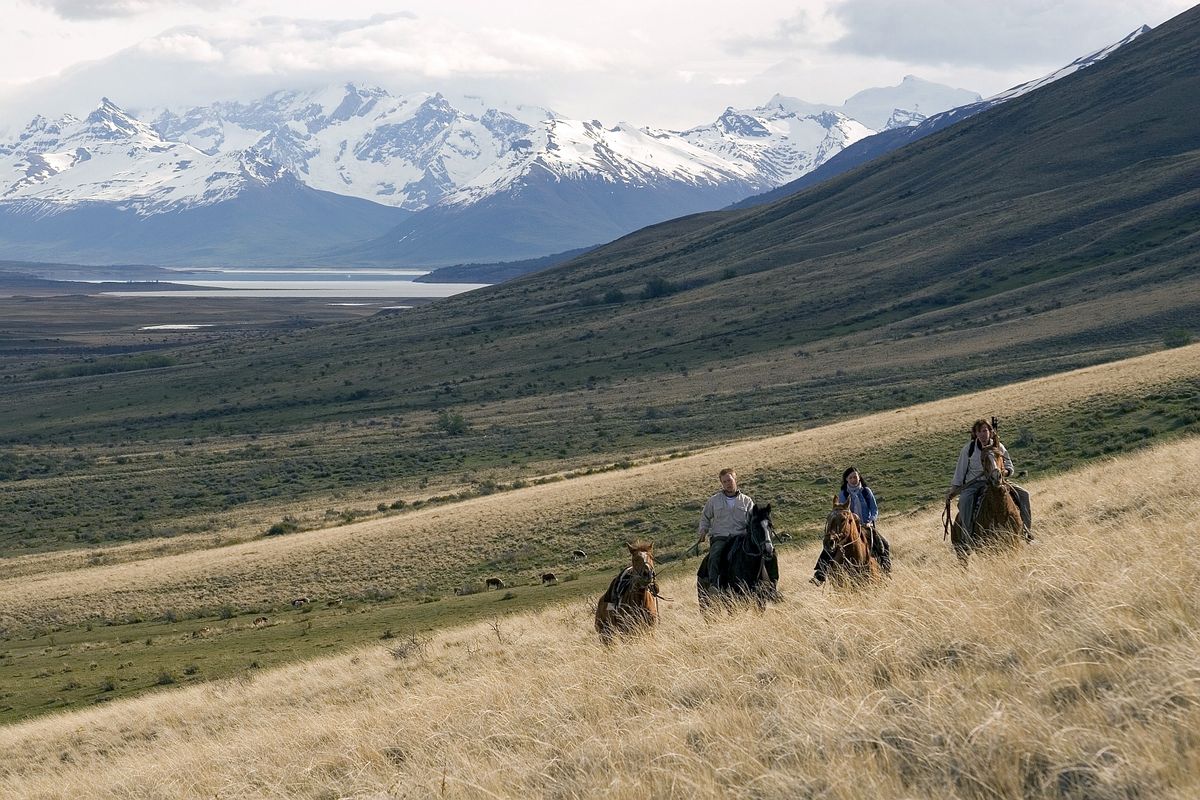 Patagonia – A Vast Landscape Immersion with Understated Luxury & Mountain Views