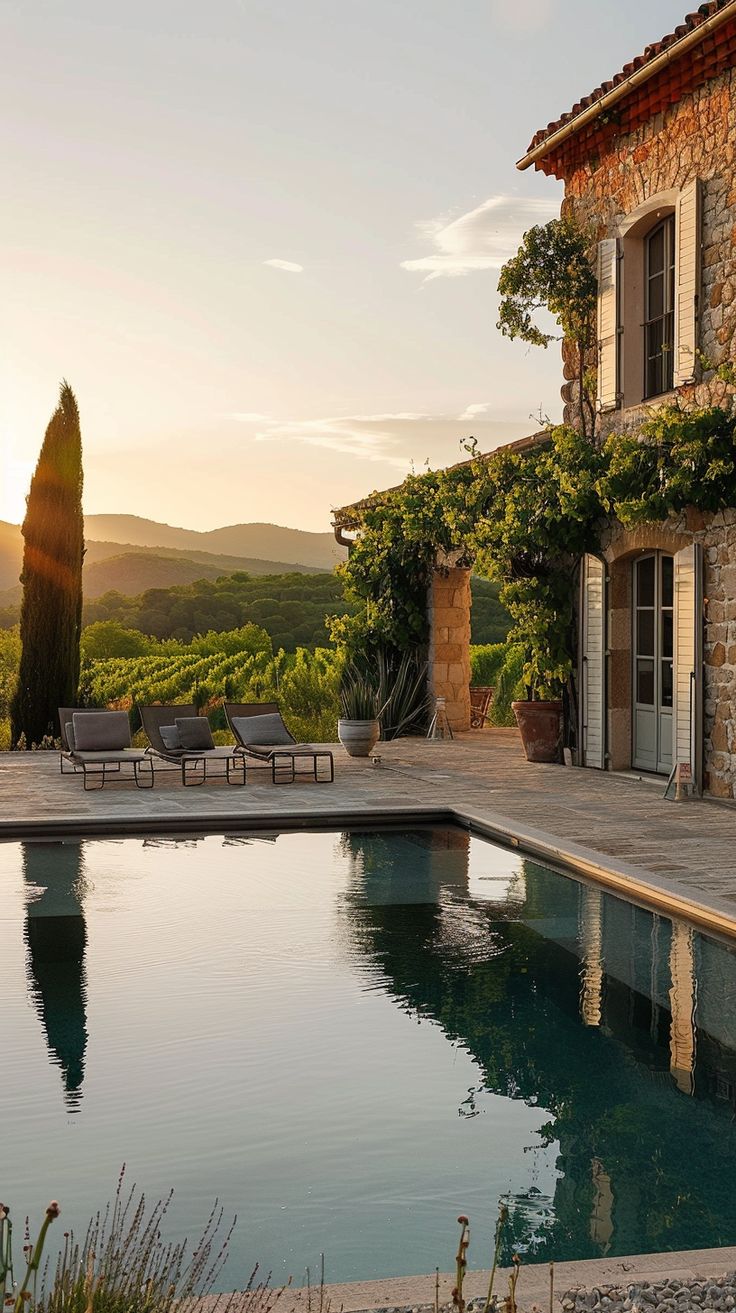 French Vineyard Escape with Cycling & Wine Tastings