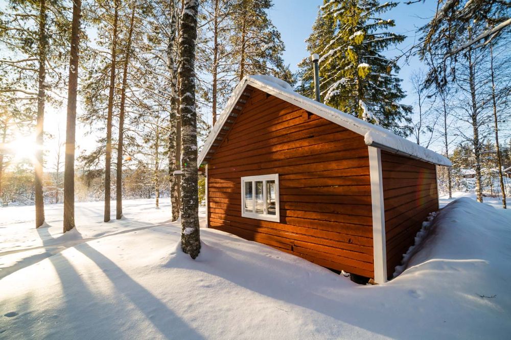 Swedish Lapland – A Private Timber Cabin with Boreal Forest Silence & Arctic Slow Living