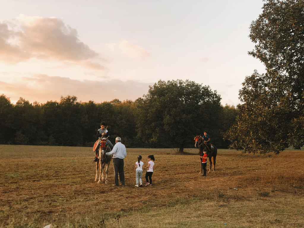 Tuscany: Escape to the Countryside for a Horseback Ride & Breakfast