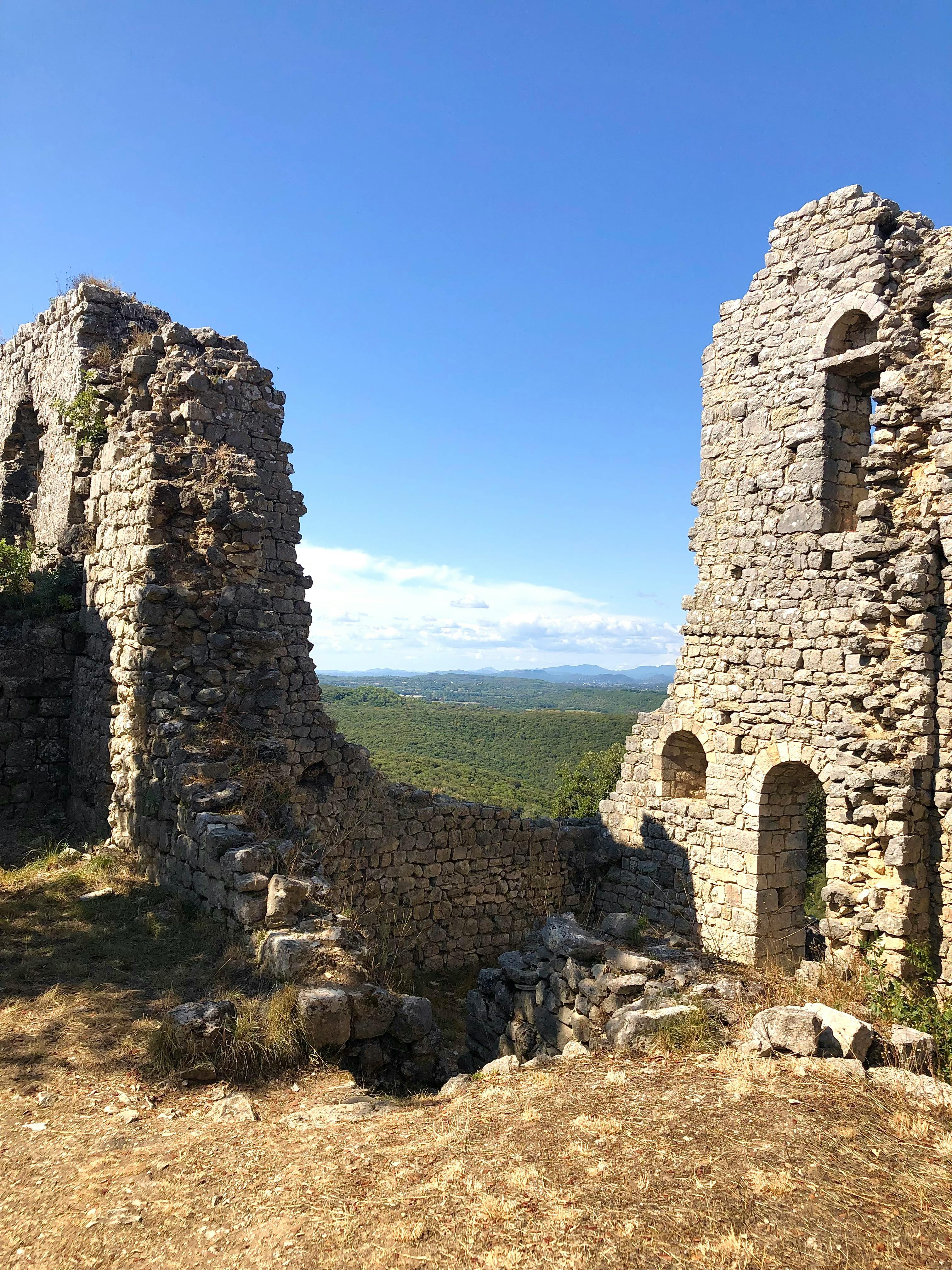 Cathar Country – Historical Citadel Trails & Rugged Limestone Ridge Riding