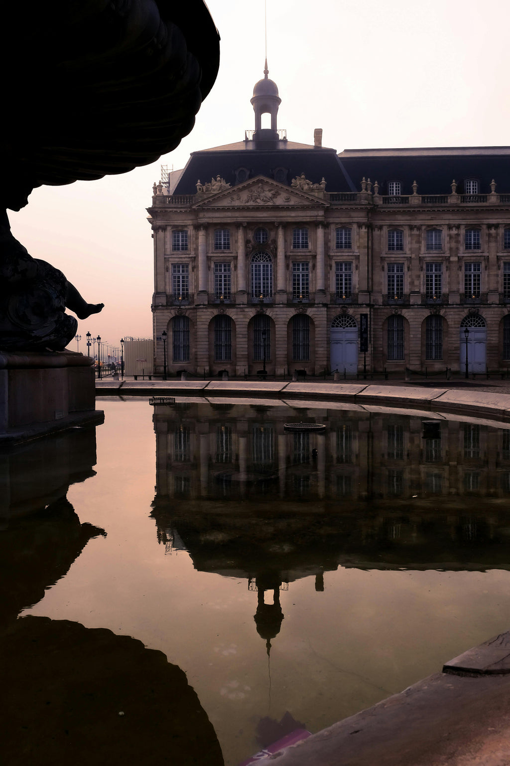 Bordeaux – A Contemporary Wine & Equestrian Estate in the Heart of the Vineyards