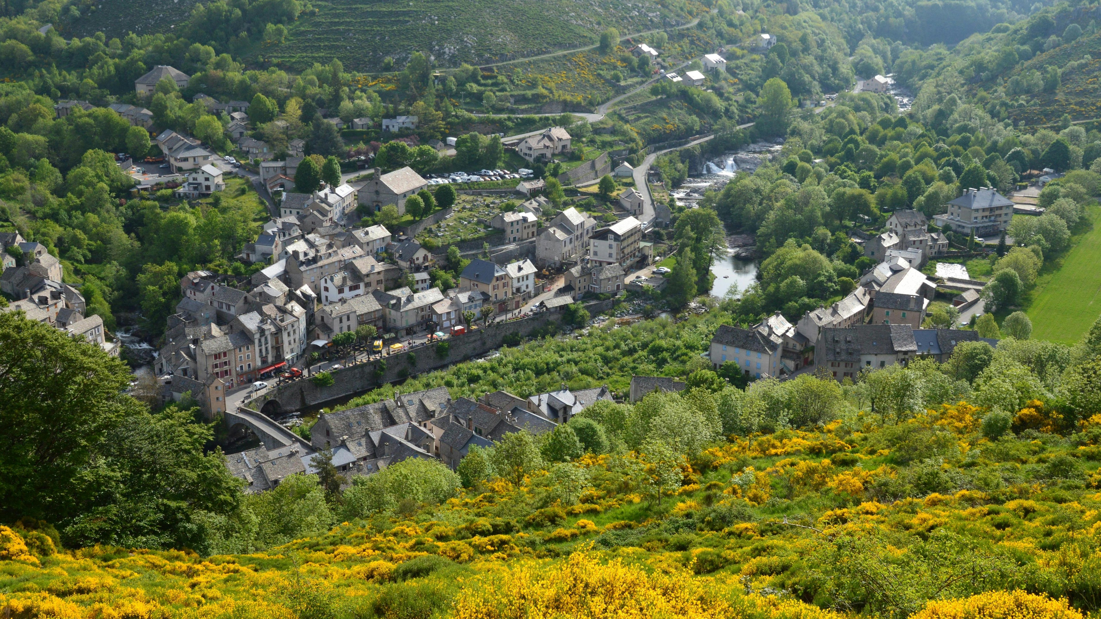 Occitanie – Authentic Countryside Trail Riding through Scenic Valleys & Historic Hills