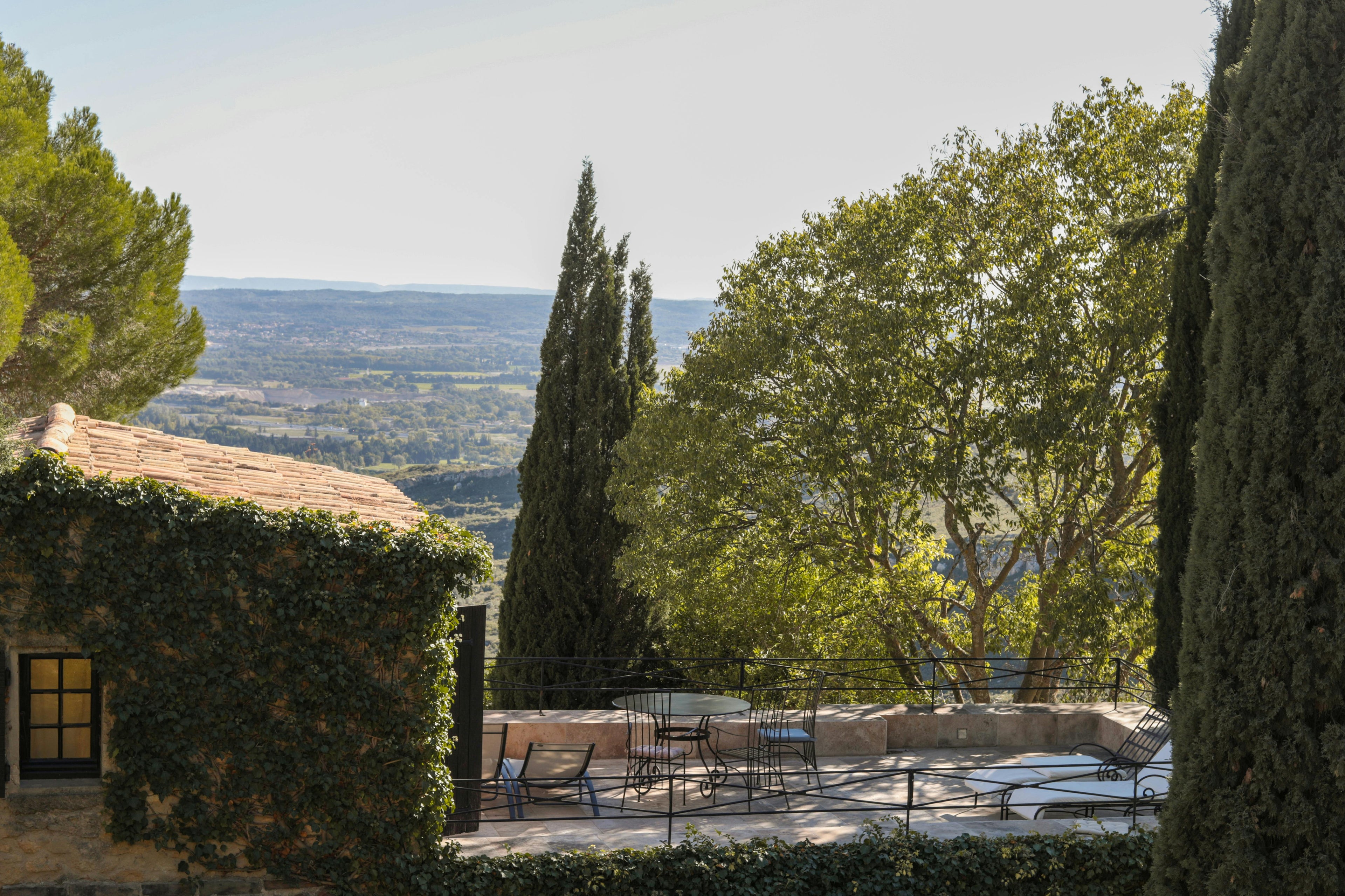 Provence – A Prestigious Wine & Wellness Resort in a Sun-Drenched Vineyard Estate