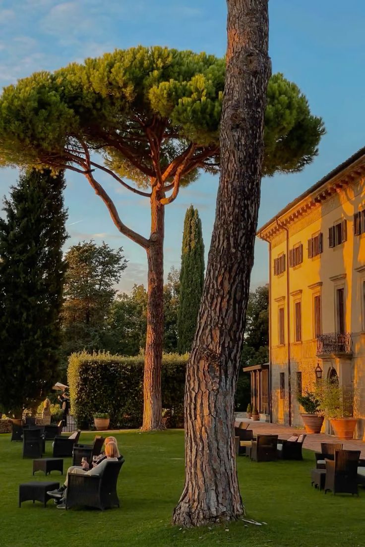 Tuscany – A Historic Etruscan Hamlet with Private Art & Ancient Honey-Making