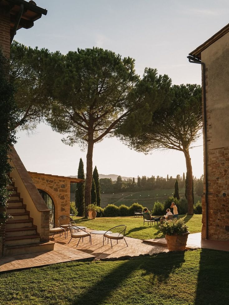 Tuscany – An Artists' Creative Agriturismo with Farm-To-Table Organic Kitchens