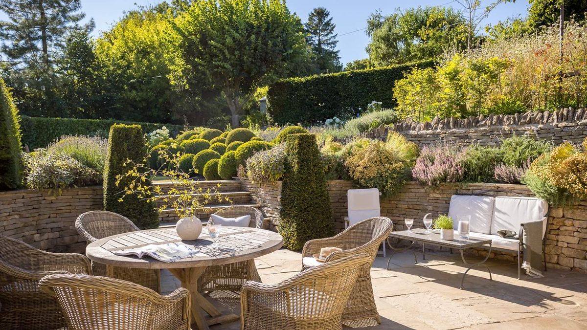 The Cotswolds – A Boutique Countryside Estate with Botanic Spa & English Charm