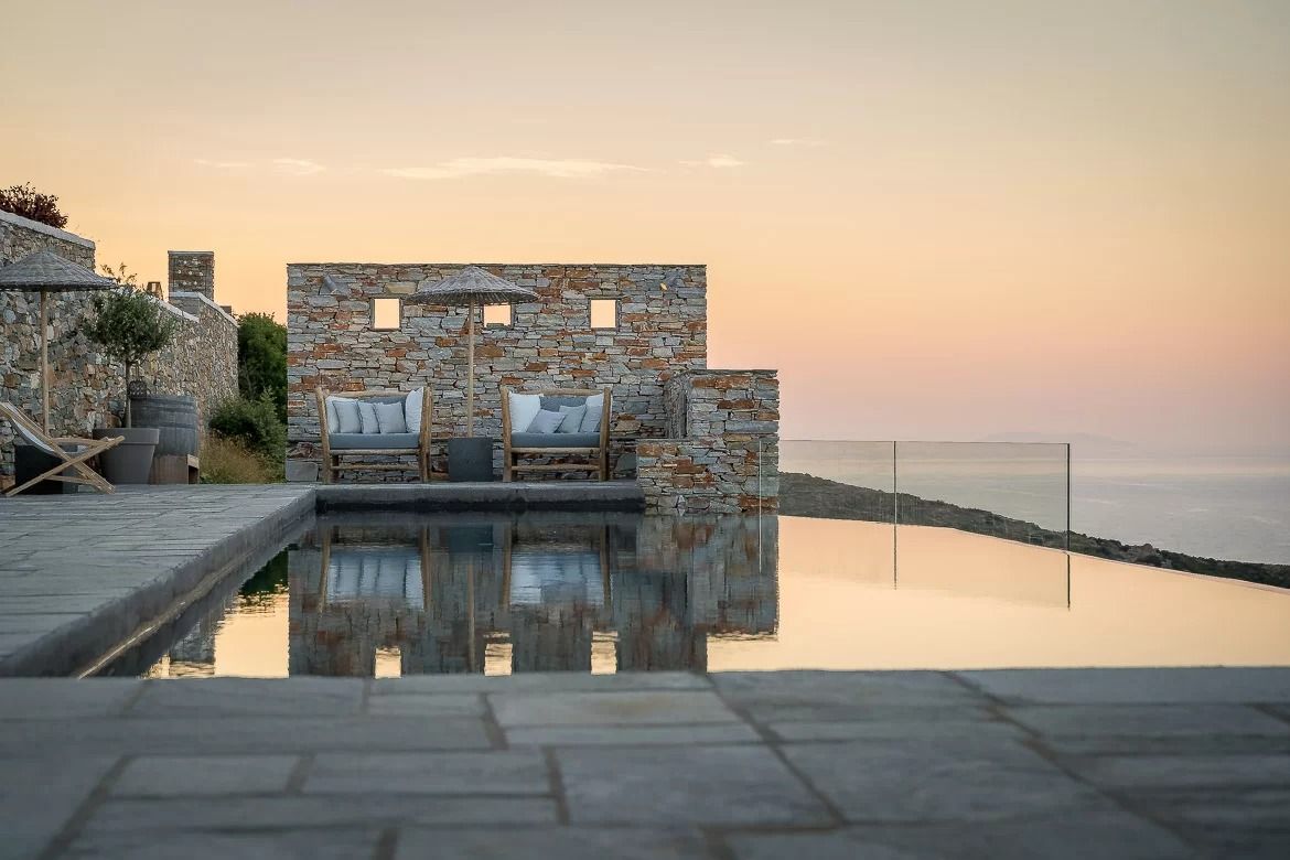 Sifnos, Greece – A Cliffside Cycladic Hideaway with Local Pottery & Slow-Paced Design
